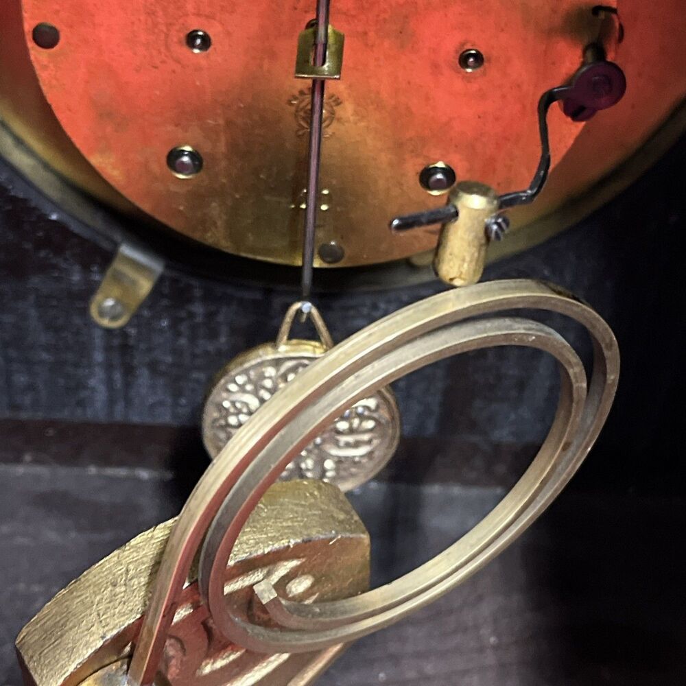 Antique Seth Thomas Camelback Model 120 Mantel Clock - Works But Needs Tinkering - Picture 7 of 7